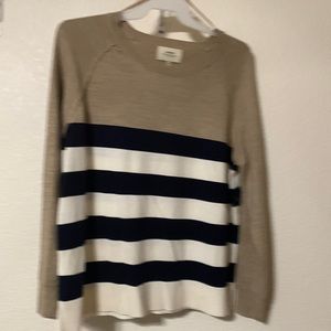 Papaya weekend light weight sweater brand new